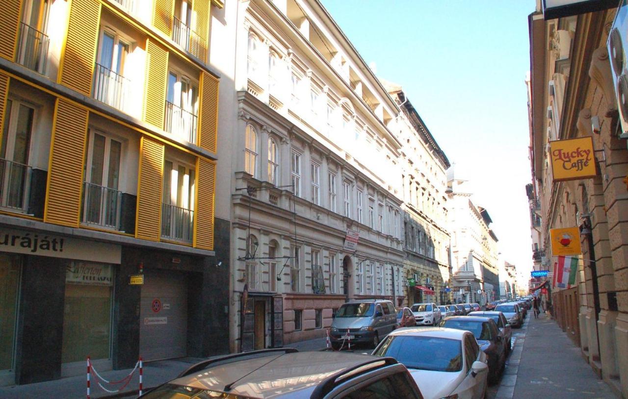 Little Italy Bronx Apartment Budapest Exterior photo